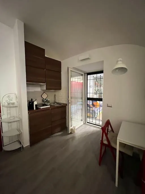 La Casa Di Litz Apartment Naples